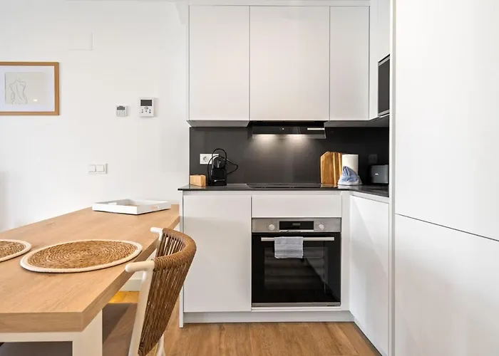 Al4-2005 - - Alcazaba Lagoon