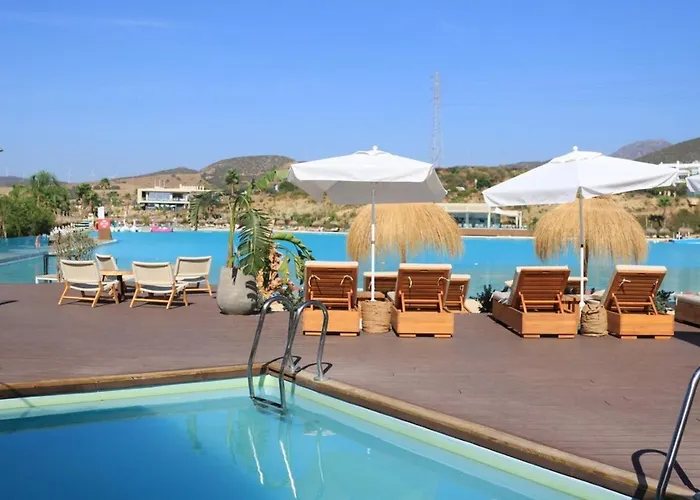 Al4-2005 - - Alcazaba Lagoon *