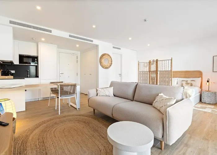 Al4-2005 - - Alcazaba Lagoon *