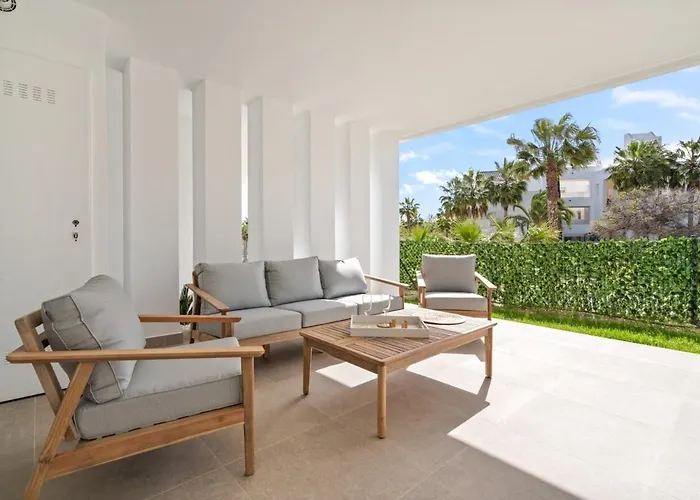 Al4-2005 - - Alcazaba Lagoon 埃斯特波纳