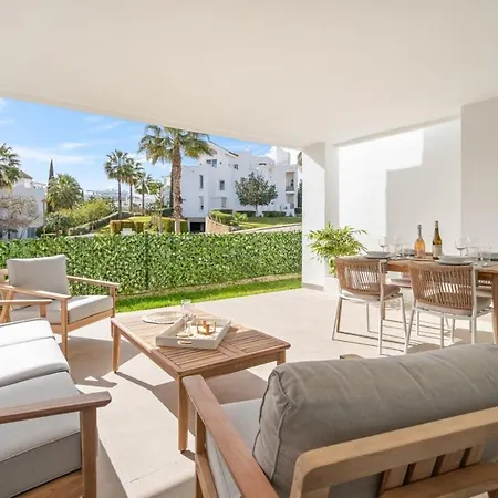 Al4-2005 - - Alcazaba Lagoon Apartment *