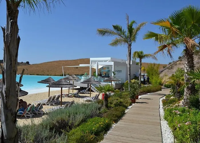 Al4-2005 - - Alcazaba Lagoon